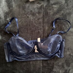Victoria's Secret blue bra